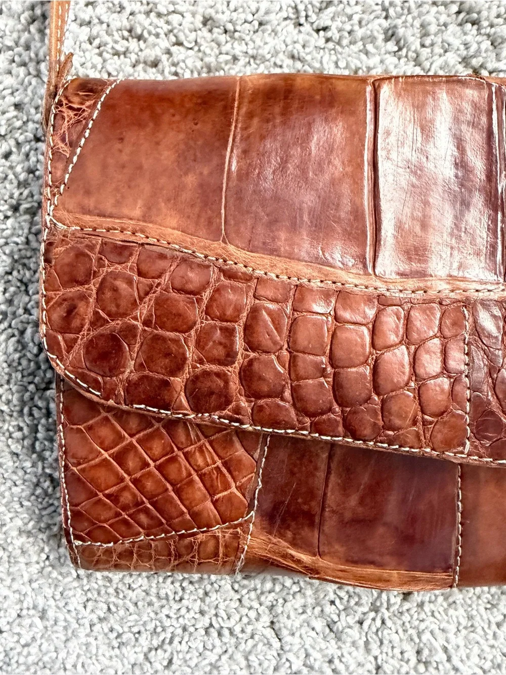 The Unbranded Brand stylish brown